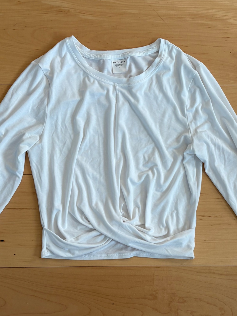 Athleta Conscious Crop